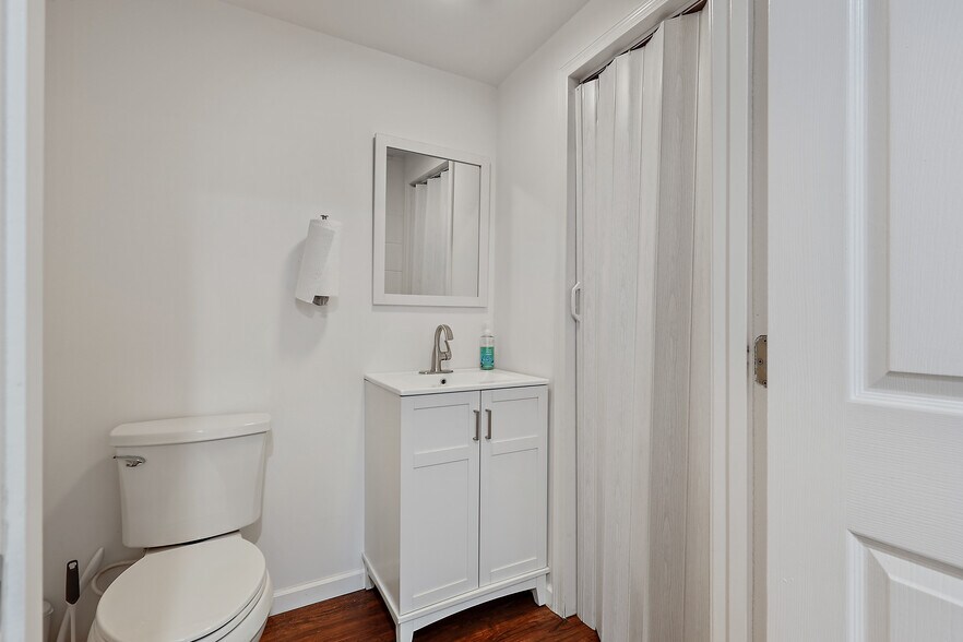 More Photos Of 138 N Conococheague St, Williamsport Warehouse For Sale
