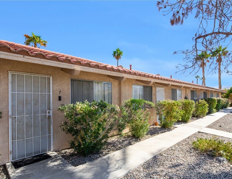 More Photos Of 27700 Avenida Terrazo, Cathedral City Apartments For Sale