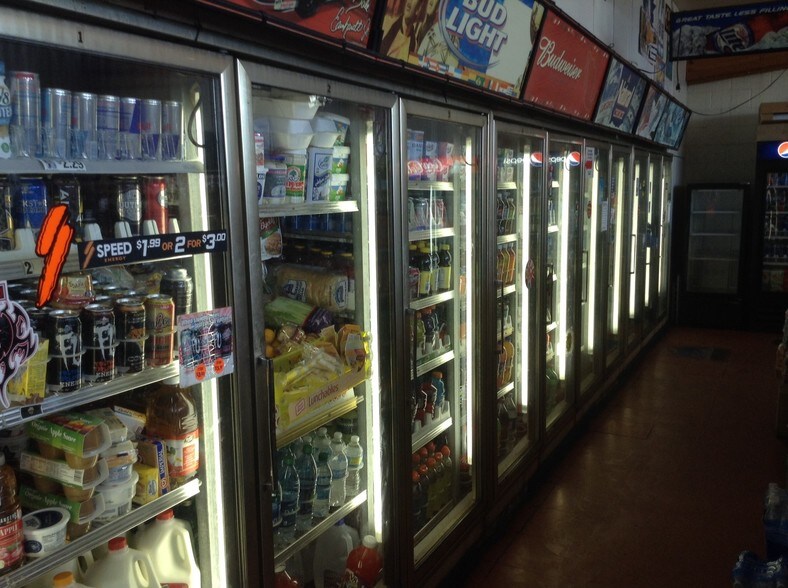 More Photos Of 163 S Ramona Blvd, San Jacinto Convenience Store For Sale