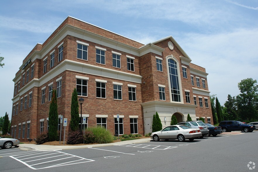 More Photos Of 7825 Ballantyne Commons Pky, Charlotte Medical For Lease