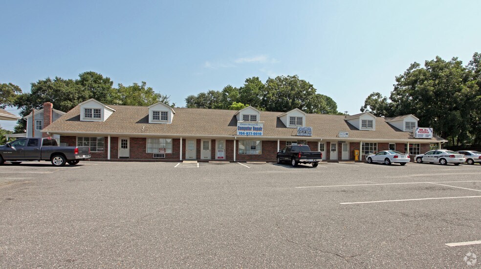 More Photos Of 101-111 Rankin Ave, Mount Holly Unknown For Lease