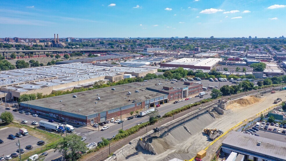 More Photos Of 50-35 56th Rd, Maspeth Warehouse For Lease
