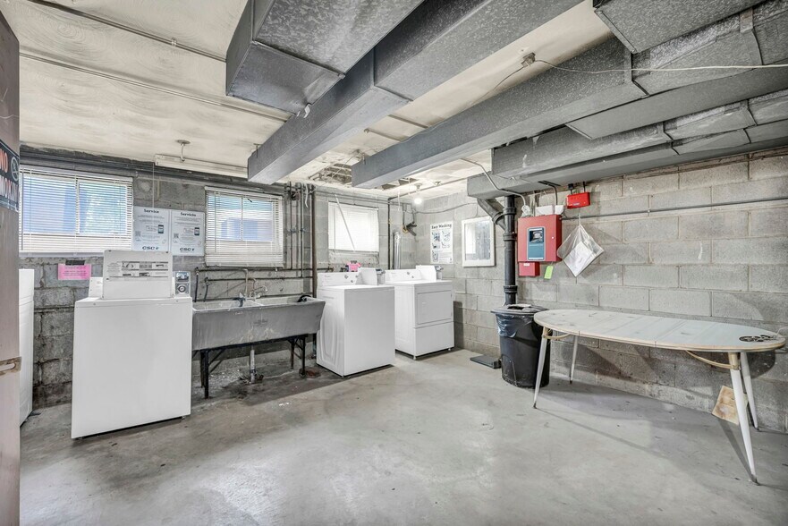 More Photos Of 885 S Green Rd, Cleveland Apartments For Sale