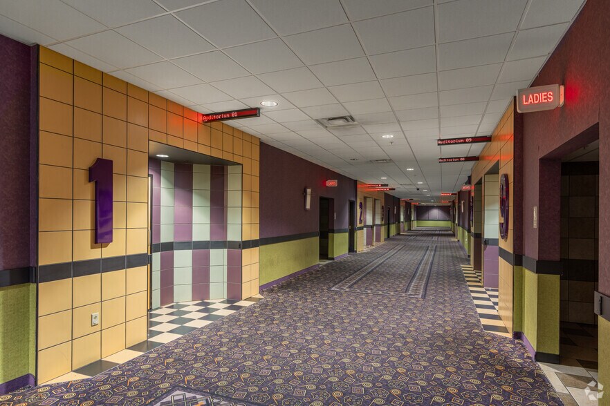 More Photos Of 2200 Lebanon Valley Mall, Lebanon Movie Theatre For Sale