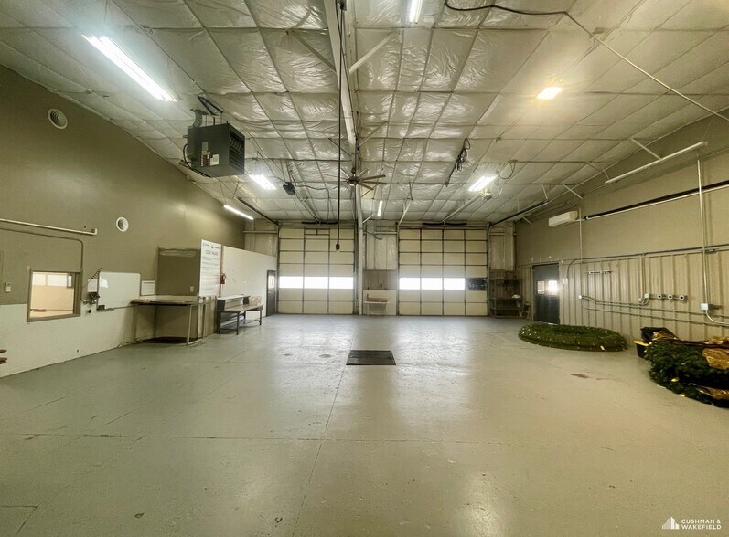 More Photos Of 500 E Vine Dr, Fort Collins Warehouse For Sale
