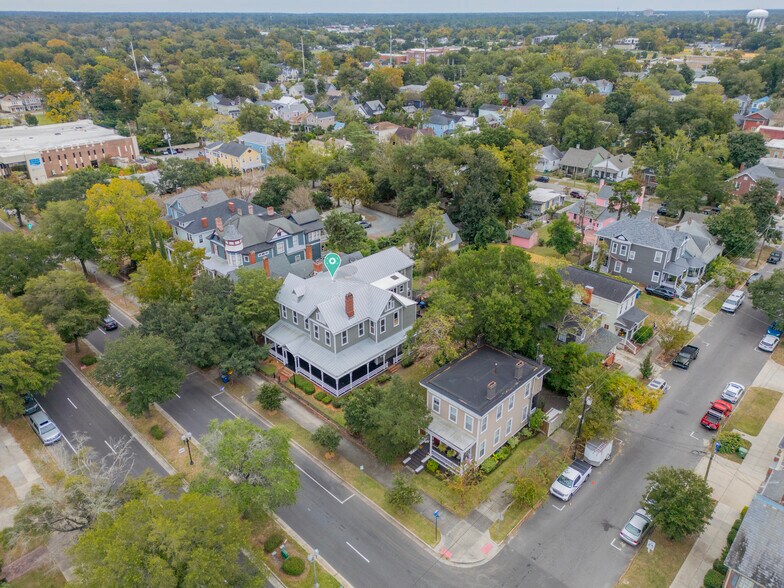 More Photos Of 708 Market St, Wilmington Apartments For Sale