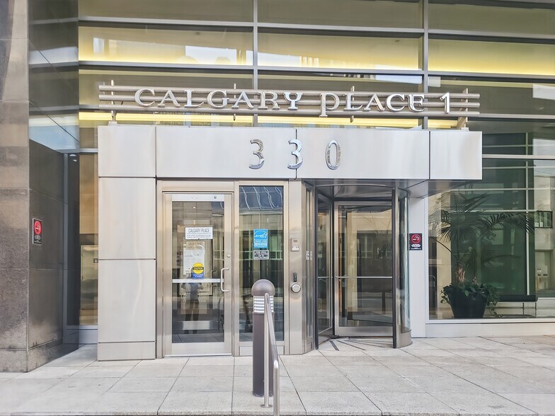 More Photos Of 330 5th Ave SW, Calgary Coworking Space