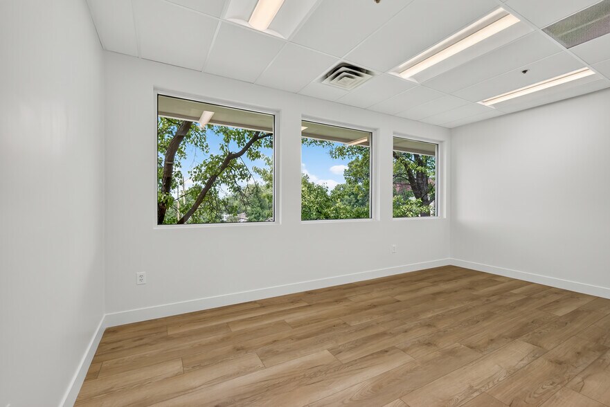More Photos Of 1300-1414 Foothill Dr, Salt Lake City General Retail For Lease