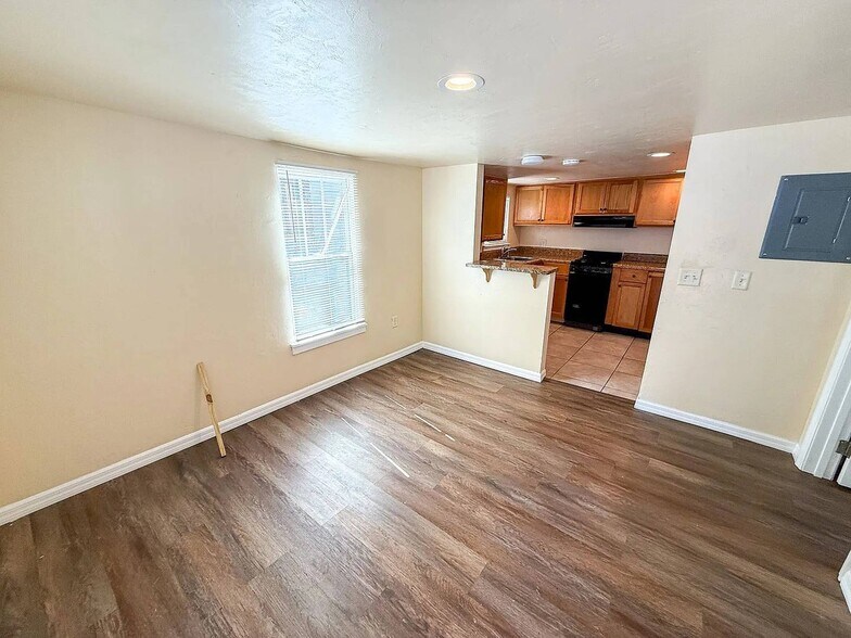 More Photos Of , Gainesville Multifamily For Sale