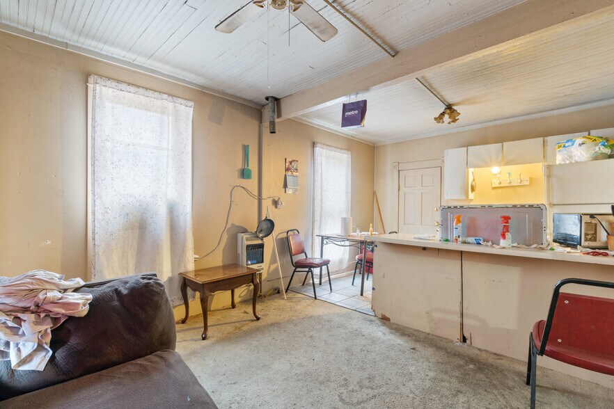 More Photos Of 622 S Wright St, Siloam Springs Apartments For Sale