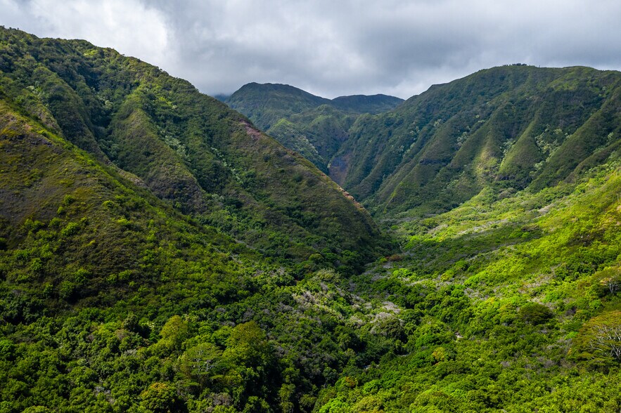 More Photos Of 0 Kahekili Hwy, Wailuku Land For Sale