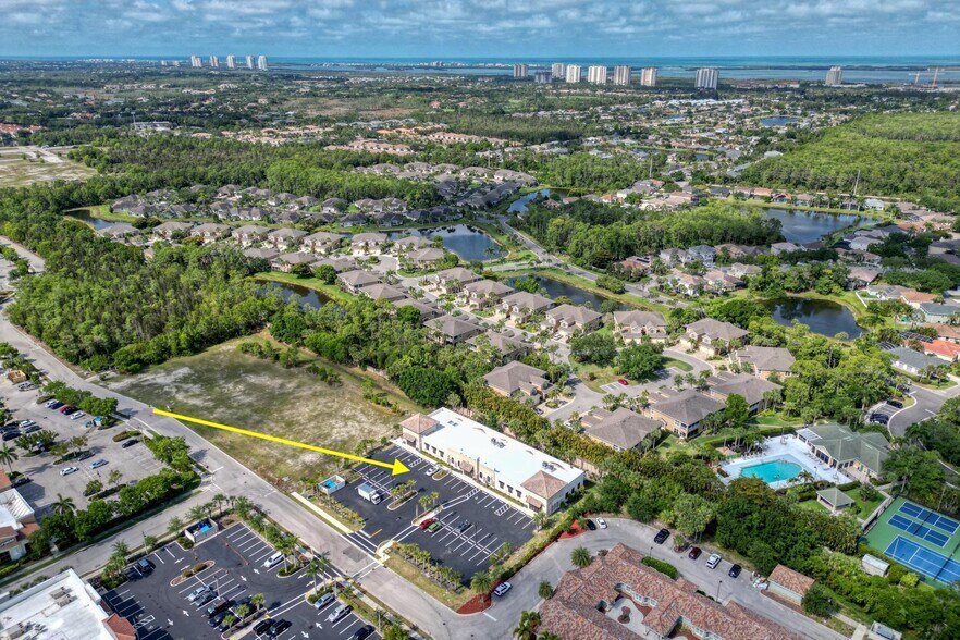More Photos Of 22904 Lyden Dr, Estero Medical For Lease