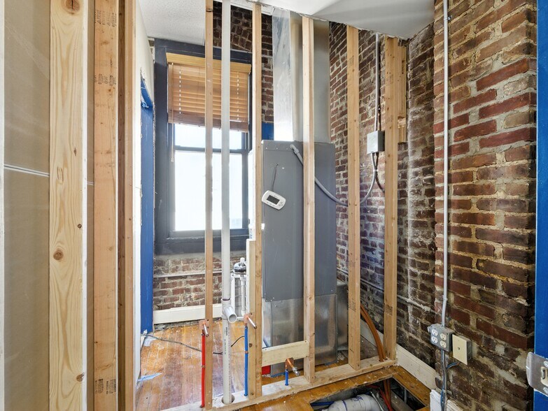 More Photos Of 538-540 62nd St, West New York Loft Creative Space For Lease