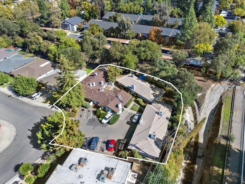 More Photos Of 2316 Villanova Cir, Sacramento Apartments For Sale