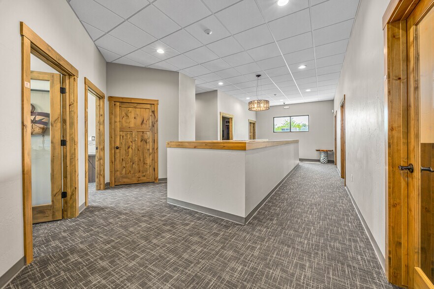 More Photos Of 425 N 5th W, Missoula Freestanding For Lease