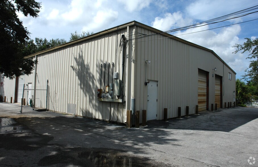 9292 49th St N, Pinellas Park, FL 33782 Industrial For Lease