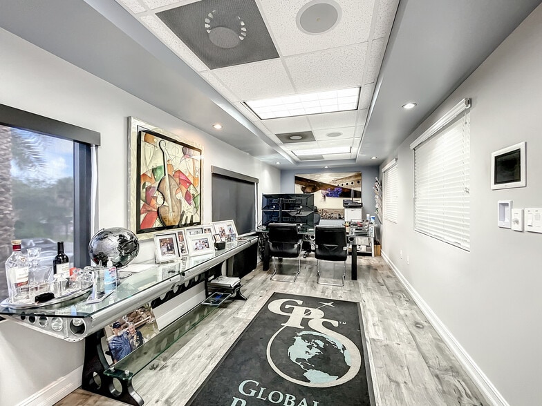 More Photos Of 2550 NW 4th Ct, Fort Lauderdale Warehouse For Sale