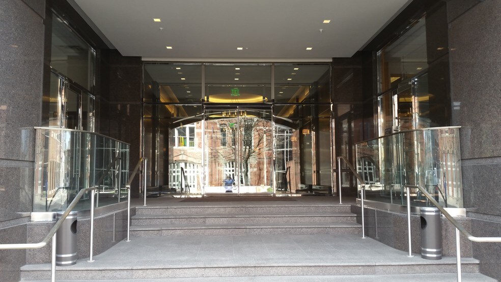 More Photos Of 220 E Huron St, Ann Arbor Office For Lease