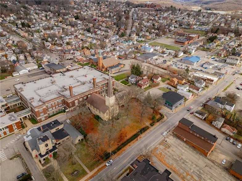 More Photos Of 230 E Jefferson St, Butler Religious Facility For Sale
