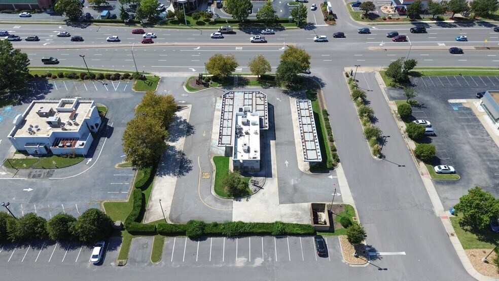 More Photos Of 1014 Independence Blvd, Virginia Beach Fast Food For Lease