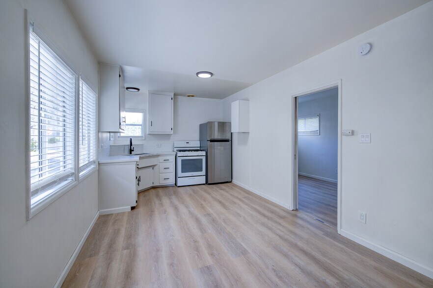More Photos Of 3731 Glendon Ave, Los Angeles Apartments For Sale