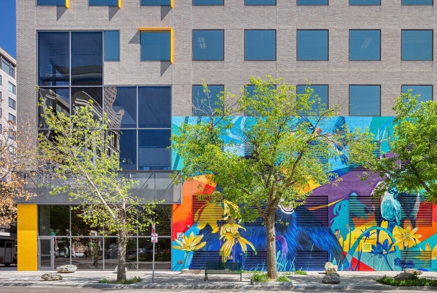 More Photos Of 1900 Grant St, Denver Office For Lease