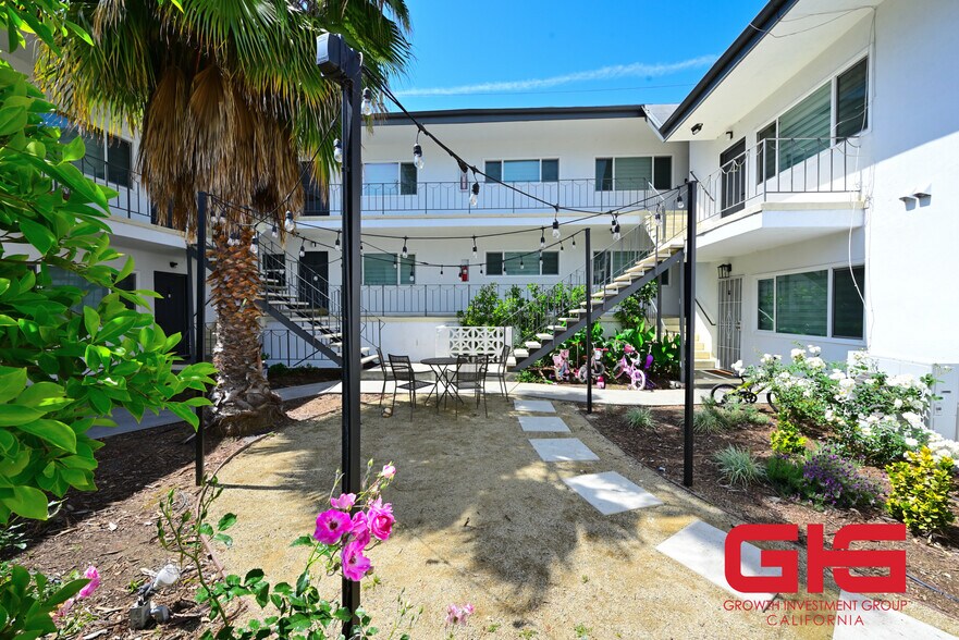 More Photos Of 1063 Justin Ave, Glendale Apartments For Sale