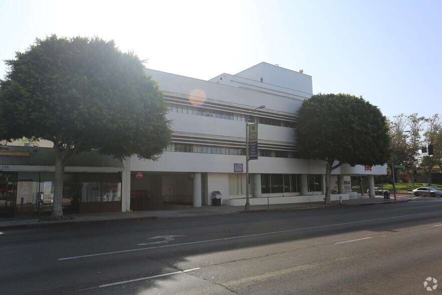 Primary Photo Of 292 S La Cienega Blvd, Beverly Hills Office For Lease