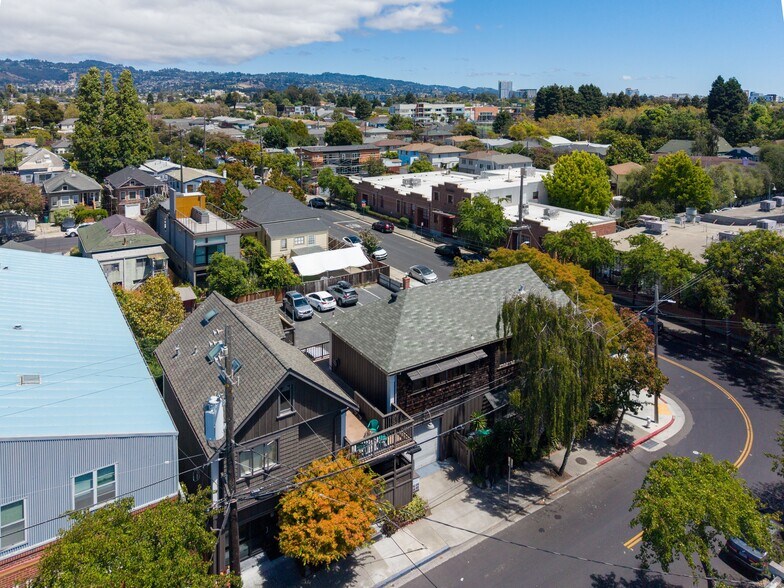 More Photos Of 5500 Doyle St, Emeryville Office For Lease