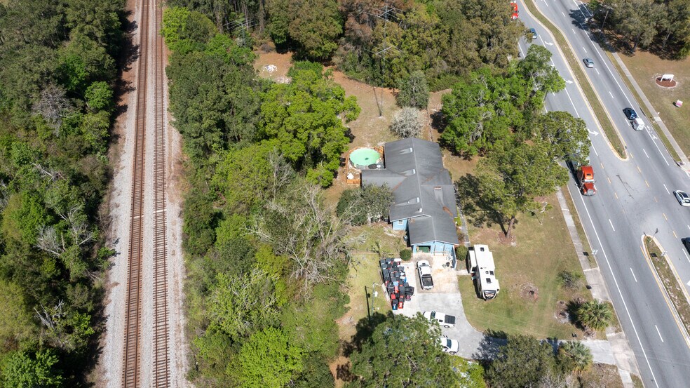 More Photos Of 6004 Se Us Highway 301, Hawthorne Specialty For Sale