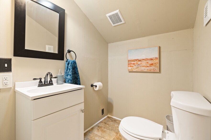 More Photos Of 1824 SW Greenway Cir, West Linn Specialty For Sale