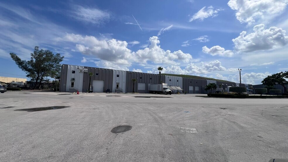 Primary Photo Of 9300-9410 NW 100th St, Medley Warehouse For Lease