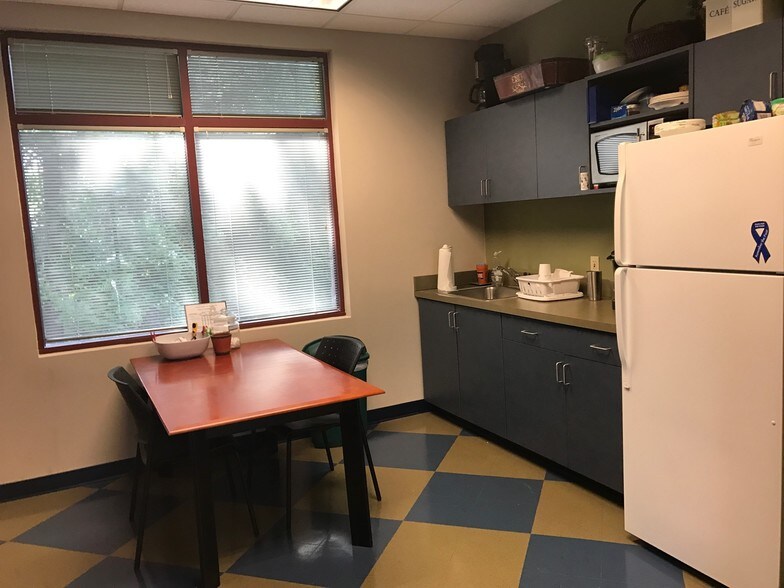 More Photos Of 4168 Abbotts Bridge Rd, Duluth Office For Lease