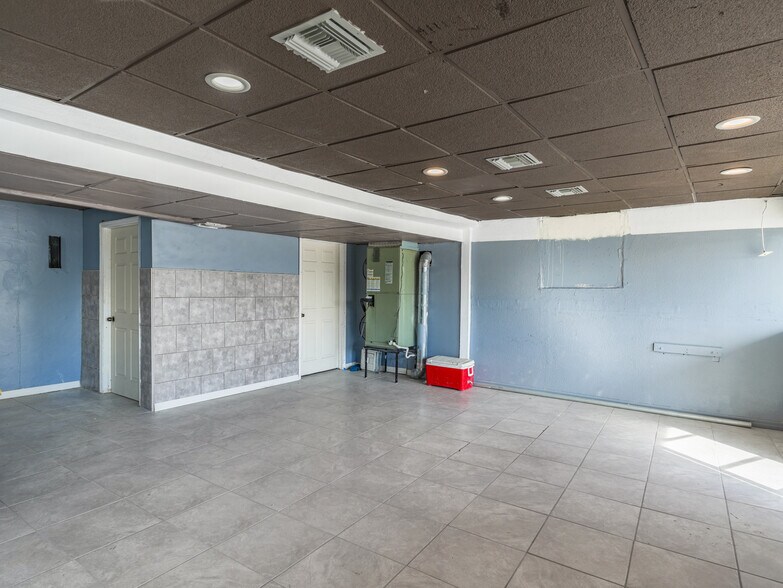 More Photos Of 409 Martin Luther King Blvd NE, Winter Haven General Retail For Sale