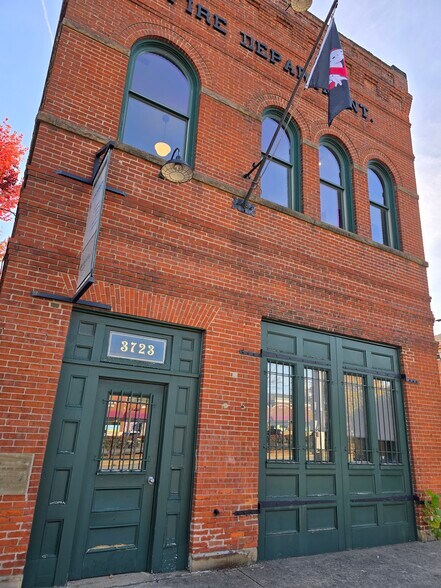 More Photos Of 3723 Pearl Rd, Cleveland Loft Creative Space For Sale