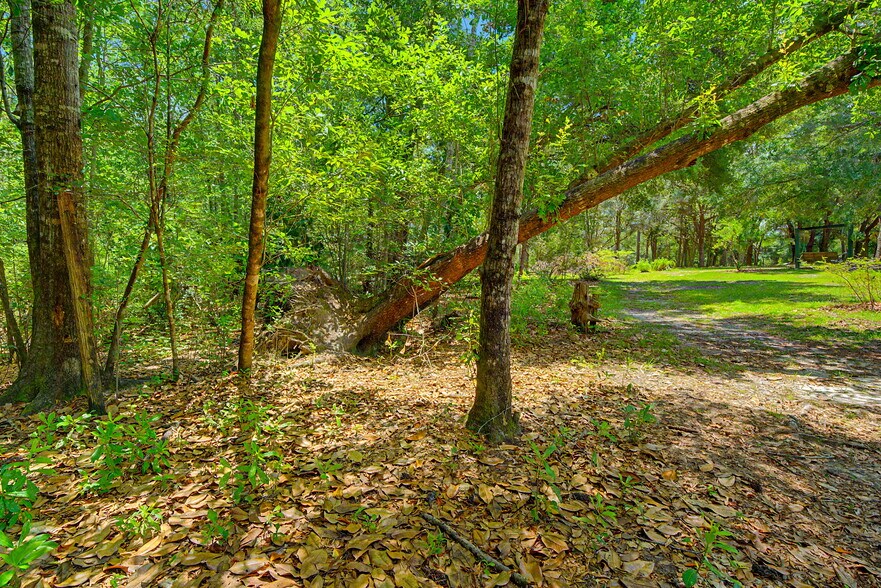 More Photos Of 22963 US Highway 98, Foley Flex For Sale