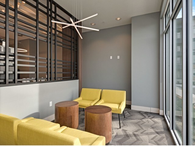 More Photos Of 8045 Metcalf Ave, Overland Park Apartments For Lease