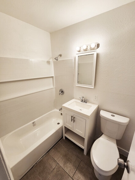 More Photos Of 2105-2125 Donna St 811 & 813 Judson ave, North Las Vegas Apartments For Sale