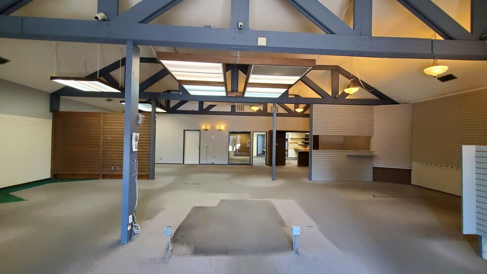 More Photos Of 1123 E Sherman Ave, Coeur d'Alene Freestanding For Lease