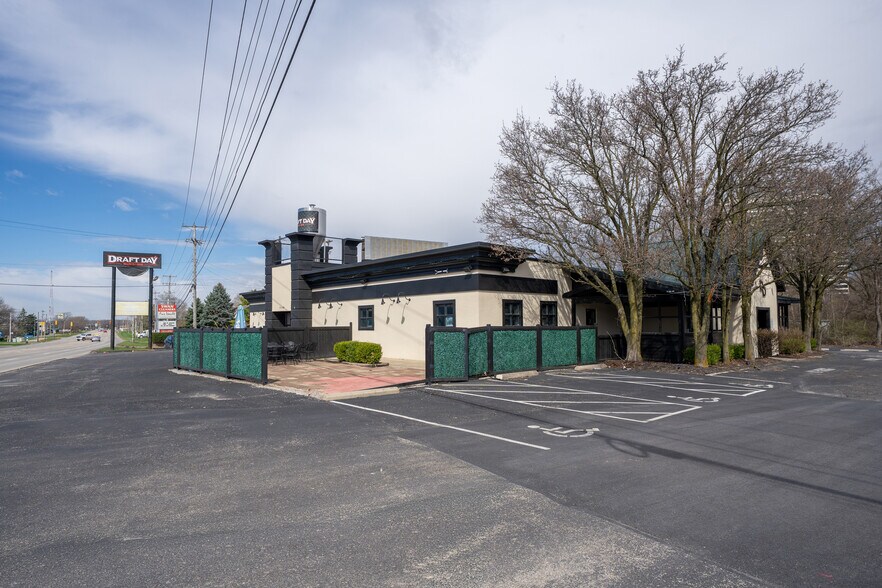 More Photos Of 1130 Dublin Rd, Columbus Restaurant For Sale