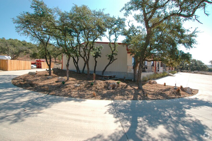 More Photos Of 18382 FM 306, Canyon Lake Storefront Retail Office For Lease