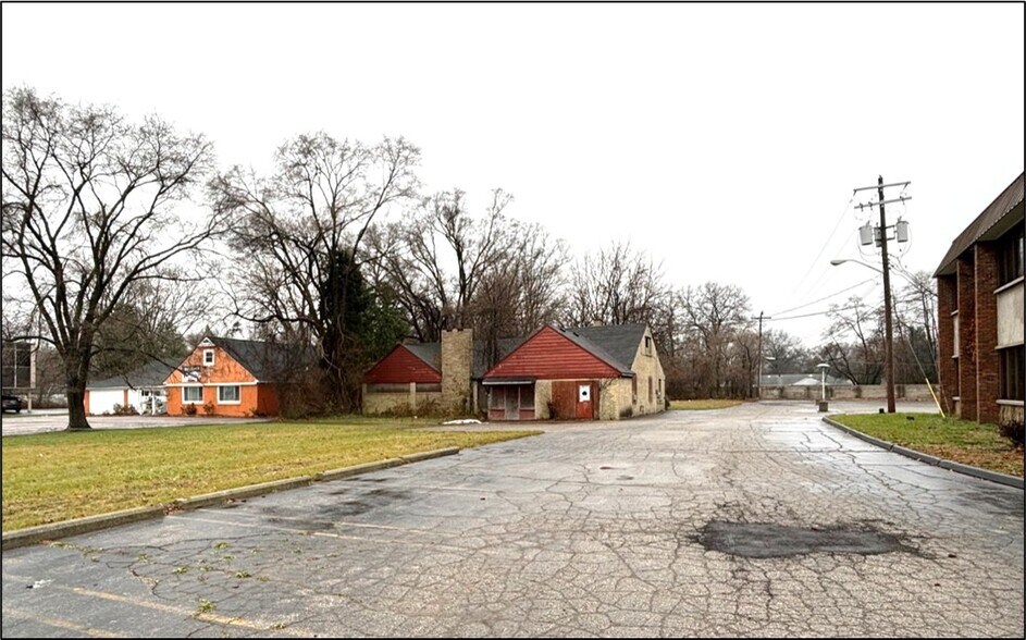 More Photos Of , Southfield Unknown For Sale