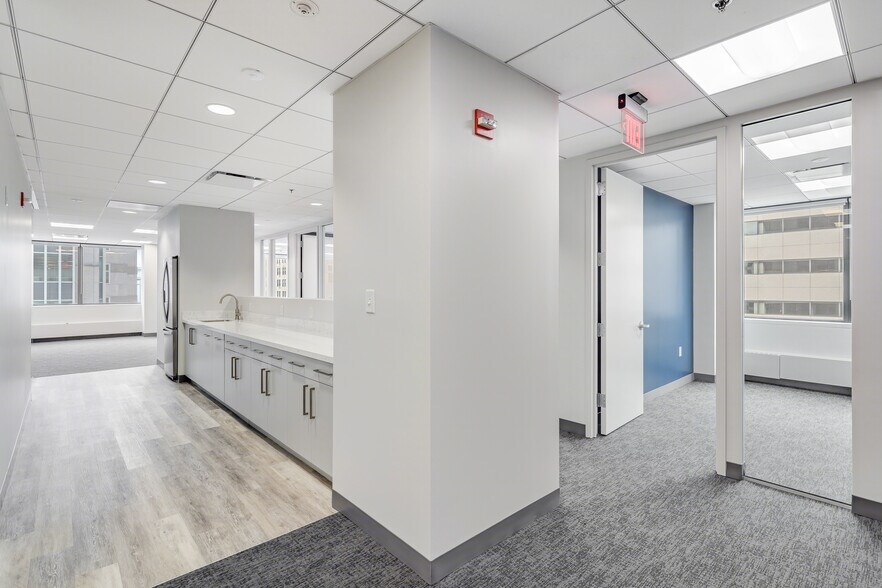 More Photos Of 1101 14th St NW, Washington Office For Lease