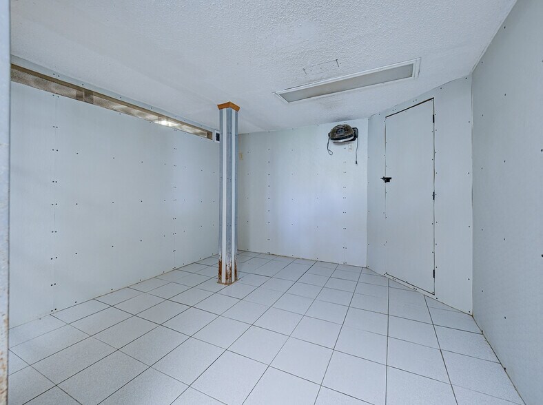 More Photos Of 929 NJ-12 Hwy, Frenchtown Flex For Sale