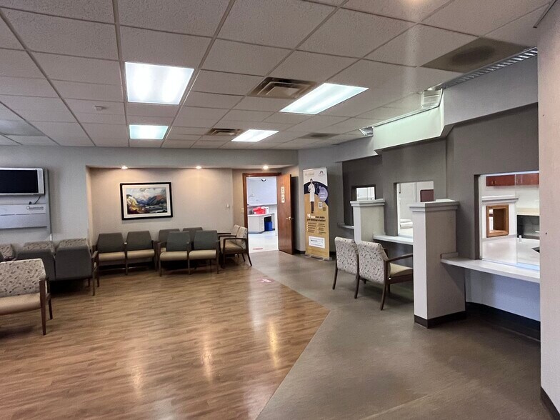 More Photos Of 3617 Heritage Club Dr, Hilliard Medical For Lease