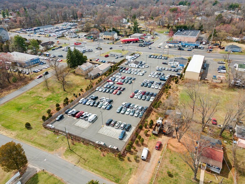 More Photos Of 7591 Centreville Rd, Manassas Auto Dealership For Sale