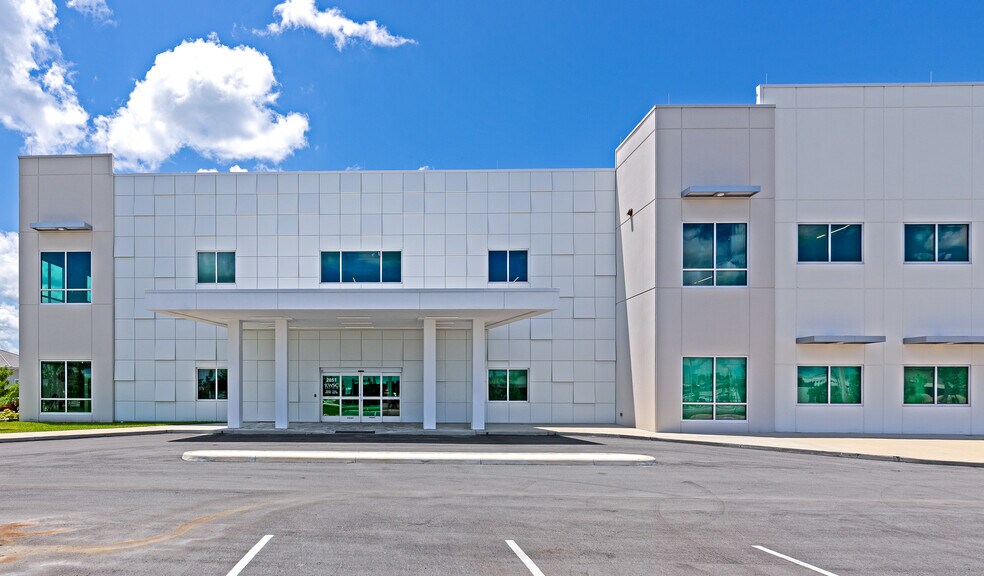 More Photos Of 2851 Height St, Sarasota Medical For Lease