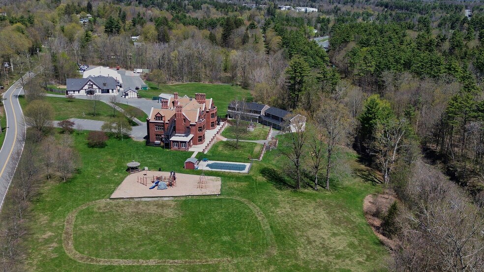 More Photos Of 349 Old Stockbridge Rd, Lenox Specialty For Sale
