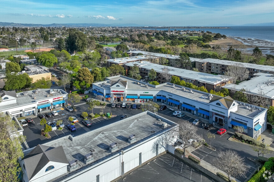 More Photos Of 640-660 Central Ave, Alameda Freestanding For Lease