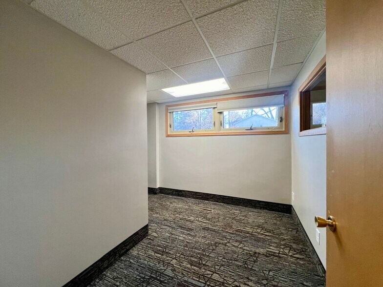 More Photos Of 530 W Pleasant St, Mankato Medical For Lease